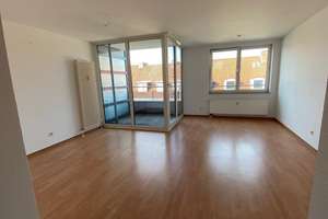 Schöne  1-Zimmer-Wohnung mit Loggia in Citylage