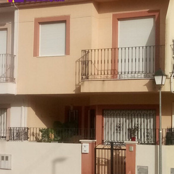 Triplex in der Poetenstraße Villaespesa 19 Albox