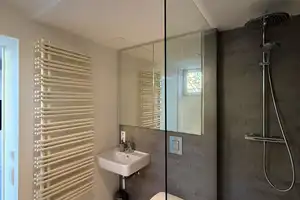 Property thumbnail 9