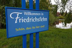 Friedrichsfehn: Neubau schöne DHH mit vier Zimmern, Carport und Stellplatz – 26188 Edewecht – Vorschaubild 2