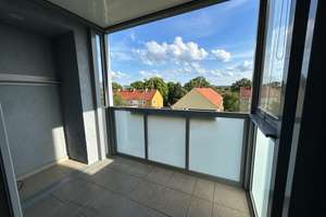 Gepflegte 2-Zimmer-Wohnung mit Stellplatz, Balkon und Fahrstuhl in Salzgitter-Lebenstedt – Die vollständige Adresse der Immobilie erhältst du vom Anbieter., 38226 Lebenstedt, Salzgitter – Vorschaubild 9