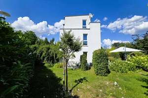 Energieklasse A+ - Familienfreundliches LECHNER-Massivhaus auf 797 m² Freizeitparadies in Seenähe
 – Die vollständige Adresse der Immobilie erhältst du vom Anbieter., 14089 Kladow, Berlin – Vorschaubild 7
