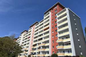 Wohnung mit Ausblick genießen *** Aufzug ebenerdig *** Dusche – Max-Türpe-Straße 44, 9122 Morgenleite, Chemnitz – Vorschaubild 1