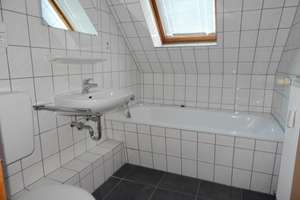 Großzügige 3-Zimmer-Dachgeschosswohnung wartet auf SIE! – An der Friedweide 47, 45899 Horst, Gelsenkirchen – Vorschaubild 3