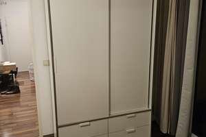 Vollausgestattete, möblierte 2-Zimmer Wohnung mit 2 Balkonen in Steglitz, ab sofort – Schmiljanstraße 4, 12161 Friedenau, Berlin – Vorschaubild 10