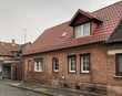 Reihenendhaus mit Hof, Garten, Garage und Carport