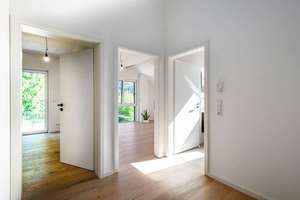 Eine sichere Entscheidung. Modernes Zweifamilienhaus, hochwertige Ausstattung, KfW55, Garten, Garage – Die vollständige Adresse der Immobilie erhältst du vom Anbieter., 79410 Badenweiler – Vorschaubild 26