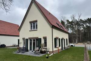 Freistehendes Einfamilienhaus, 5 Zimmer & Keller auf schönstem Grundstück/Blick Quartier Heilstätten – Maiglöckchenbogen 3, 14547 Beelitz – Vorschaubild 2