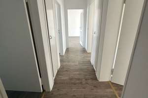 2. OG / 3 Zimmer mit Balkon (frisch saniert) – Am Flugfeld 99, 87600 Oberbeuren, Kaufbeuren – Vorschaubild 8