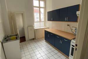 Provisionsfreie- Altbau-Wohnung am Bayerischer Platz mit Balkon zum Renovieren – Grunewaldstraße 59, 10825 Schöneberg, Berlin – Vorschaubild 4