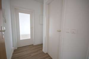 Nachnutzer gesucht! Kleine 2-Zimmerwohnung, ruhig gelegen... – Genfer Str. 12, 6128 Südstadt, Halle (Saale) – Vorschaubild 7