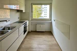 Bereits renovierte 3-Zimmer-Eigentumswohnung in Rgbg.-West – Die vollständige Adresse der Immobilie erhältst du vom Anbieter., 93049 Westenviertel, Regensburg – Vorschaubild 9