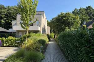 Moderne 2-Zimmer-Erdgeschosswohnung mit Terrasse & Außenstellplatz zur Nachmiete