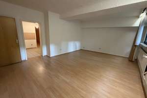 Helle 2,5-Zimmer-Souterrainwohnung in ruhiger Lage – Auf Böhlingshof 19, 45888 Bulmke-Hüllen, Gelsenkirchen – Vorschaubild 2