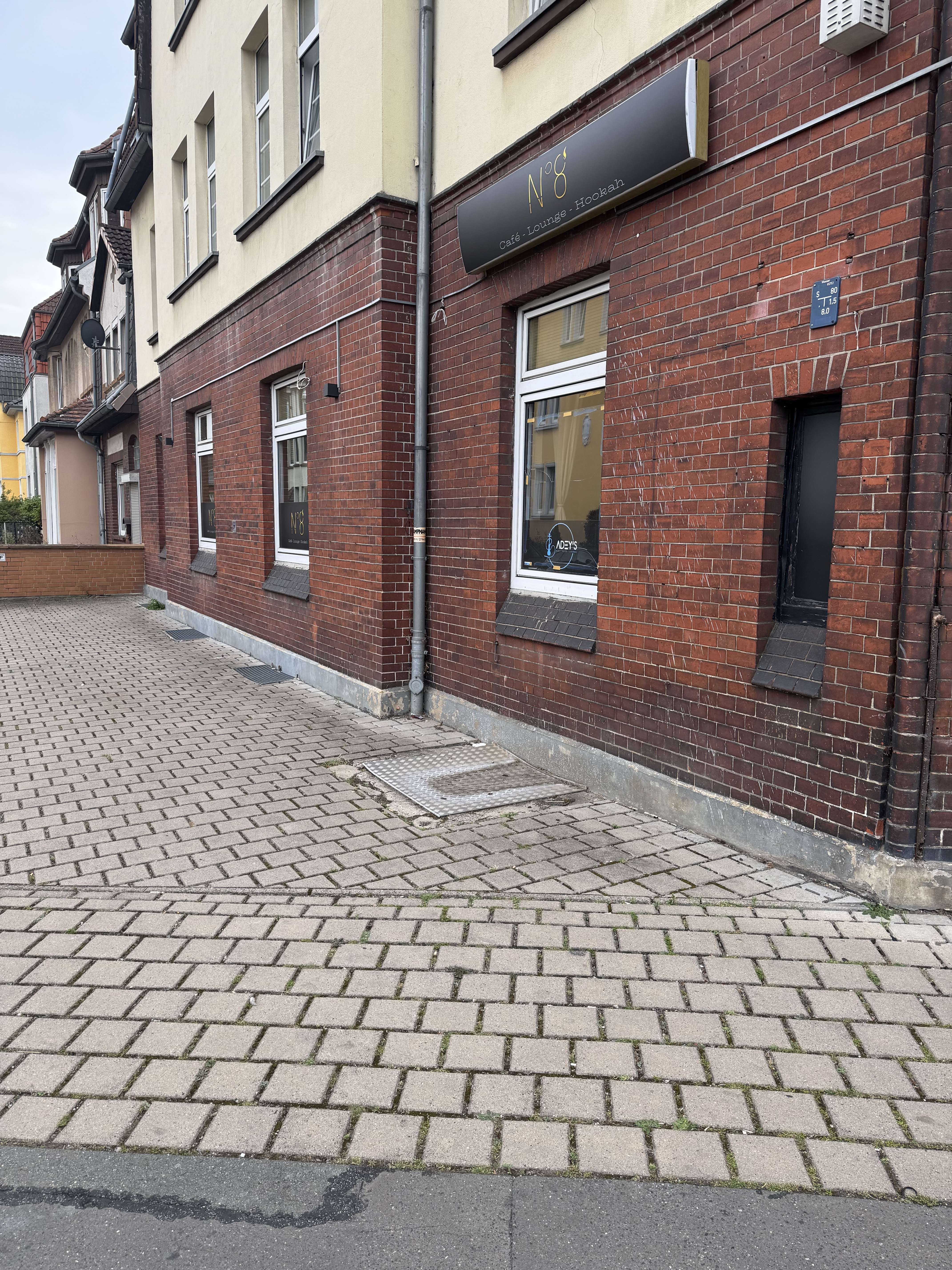 Aktuell eine Gaststätte, kann in zwei 3Zimmer Wohnungen umgebaut werden. Bauvorantrag wurde gestelt, Hannover Kreis – Bild 4