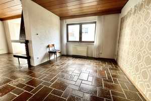 Gochsen - Großzügiges Einfamilienhaus mit Einliegerwohnung - ruhige Wohnlage – Heilbronn (Kreis) – Vorschaubild 5