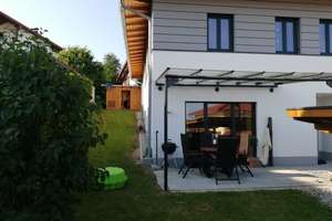 moderne, ruhige und gepflegte DHH in Büchlberg – Reitbergstraße 4a, 94124 Büchlberg – Vorschaubild 1
