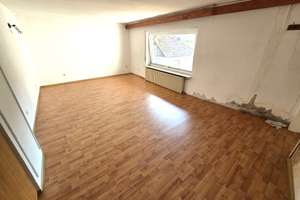 FAMILIENHAUS MIT 5 ZIMMERN, KÜCHE MIT GROßER VORRATSKAMMER, KLEINER GARTEN UND TERRASSE... – Die vollständige Adresse der Immobilie erhältst du vom Anbieter., 76228 Grünwettersbach, Karlsruhe – Vorschaubild 18