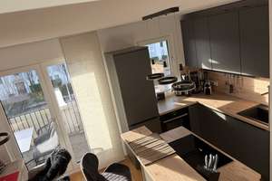 Neubau vollmöbl. 2,5 -Zi Penthouse Whg -Balkon u Dachterrasse in Muc-Aubing, 5 Min. S-Bahn Leienfels – Ilse-Fehling-Str. 8, 81245 Altaubing, München – Vorschaubild 2
