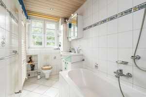 Property thumbnail 12