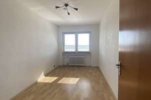 Ihr neues Zuhause: Großzügige 4-Zimmer-Wohnung mit viel Potenzial – Im Falkenhorst 10, 51145 Urbach, Köln – Vorschaubild 8