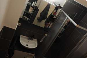 Wohnung in Düsseldorf-Benrath mit Terrasse & Gartennutzung – Steinkribbenstraße 14, 40597 Benrath, Düsseldorf – Vorschaubild 6