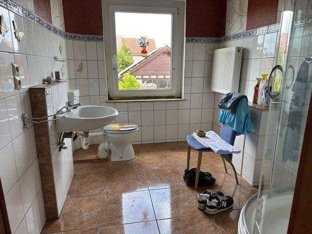 Immobilie in Miesitz - Wohnen auf einer Ebene - Großer sanierungbedürftiger Bungalow mit viel Potenzial - Bild 7