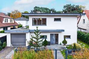 Exklusive Stadtvilla aus dem Jahr 2015 – Die vollständige Adresse der Immobilie erhältst du vom Anbieter., 12623 Mahlsdorf, Berlin – Vorschaubild 16