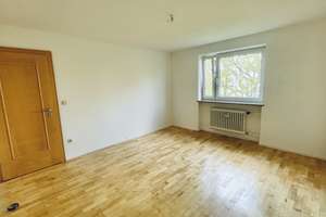 Helle, renovierte 3-Zimmer-Wohnung mit Balkon, Aufzug & Weitblick in ruhiger Lage – Eduard-Spranger-Straße 8, 80935 Lerchenau-Ost, München – Vorschaubild 5