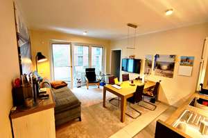 Bezugsfreies Single-Apartment in der HafenCity: 2-Zimmer-Wohnung in Hamburg, ideal für Eigennutzer – Yokohamastraße 3, 20457 HafenCity, Hamburg – Vorschaubild 3