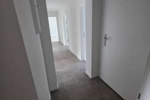Innenstadtlage - sehr schöne renovierte 3-ZKB, 81m² (102m²) Dachgeschoss-Wohnung, EK, 2 Bäder  – Lutherstr 11, 34117 Nord (Holland), Kassel – Vorschaubild 13