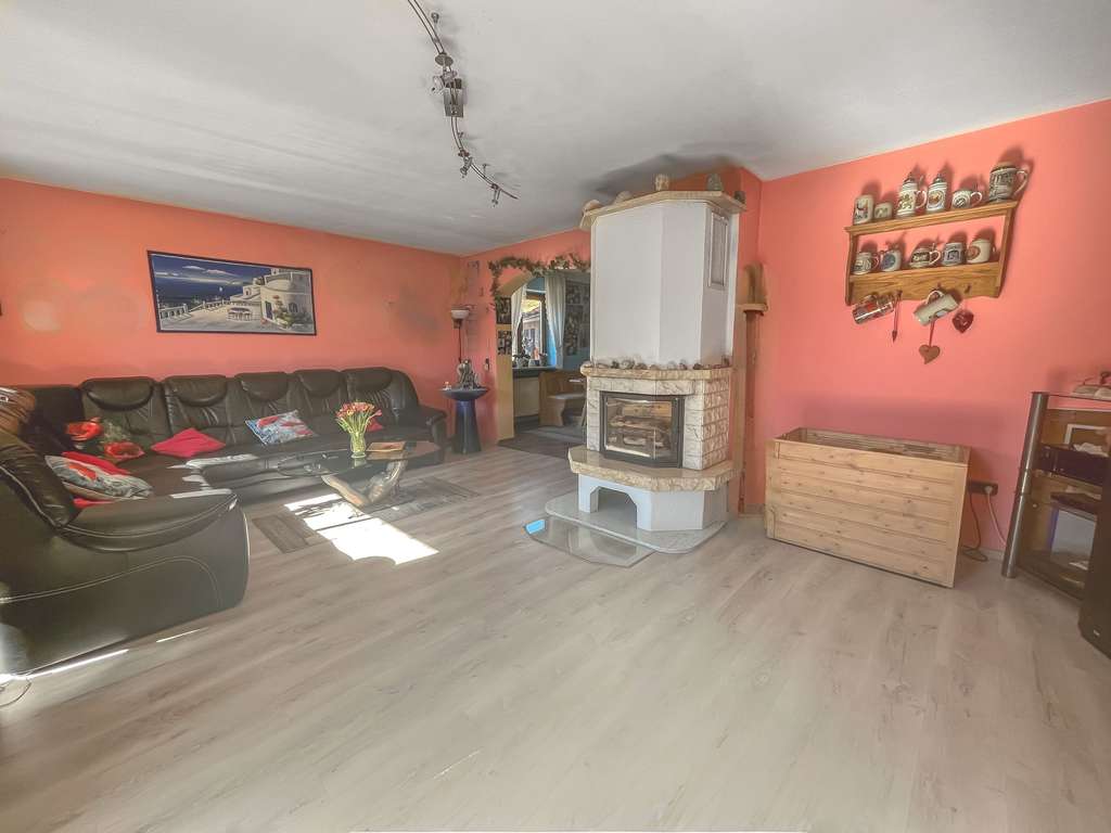 Immobilie in Zolling - Wohntraum im Grünen: Lichtdurchflutete Doppelhaushälfte in absoluter Ruhelage in Zolling - Bild 2