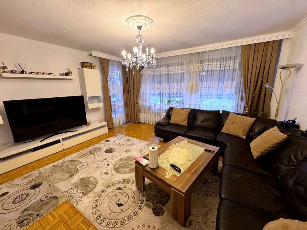 Immobilie in Eppstein - Attraktive Kapitalanlage im Rhein-Main-Gebiet – vermietete 3ZKB mit Aufzug und Balkon - Bild 0