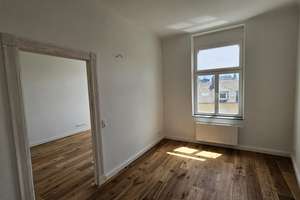 Zentral in Aachen: 4-Zimmer-Wohnung mit viel Raum – Bergdriesch 38a, 52062 Ponttor, Aachen – Vorschaubild 3