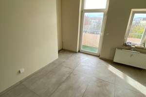 Charmante 3-Zimmer-Wohnung mit 2 Bädern und 2 Balkonen im 3.OG in Dresden-Gruna – Heynahtsstraße 3, 1309 Gruna, Dresden – Vorschaubild 11