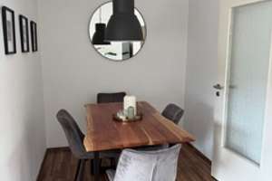 Alltagstaugliche 2-Zimmer-Wohnung mit Balkon in Düsseldorf – Göppinger Straße 10, 40593 Urdenbach, Düsseldorf – Vorschaubild 2