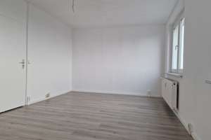Viel Raum für Genuss: Großzügige Küche trifft auf gemütliches Wohnen! "Jetzt Gutschein sicher!" – Otto-Dix-Straße 2, 6124 Südliche Neustadt, Halle (Saale) – Vorschaubild 4