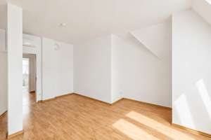 ÜBER DEN DÄCHERN VON TEGEL Loft-Feeling + Aufzug + Terrasse + Kamin – Die vollständige Adresse der Immobilie erhältst du vom Anbieter., 13507 Tegel, Berlin – Vorschaubild 10