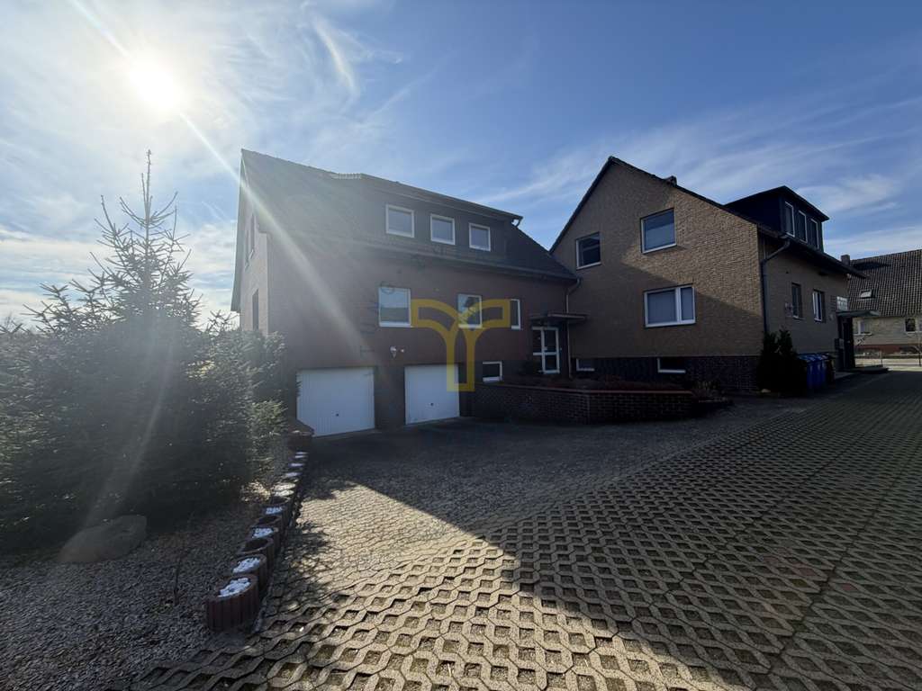 Immobilie in Rötgesbüttel - Wohnensemble in Rötgesbüttel – Zwei Häuser mit vier Wohneinheiten - Bild 2