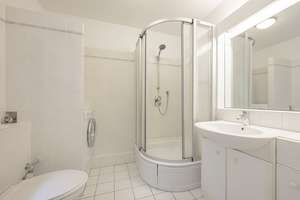 Property thumbnail 11