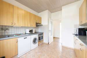 Krefeld-Cracau – Lichtdurchflutete 3-Zimmer-Wohnung mit sonniger Loggia – Die vollständige Adresse der Immobilie erhältst du vom Anbieter., 47798 Cracau, Krefeld – Vorschaubild 9