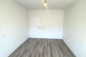 Renovierte 3-Zimmer-Wohnung mit Balkon in ruhiger Lage – Labberg 13, 45359 Bedingrade, Essen – Vorschaubild 6