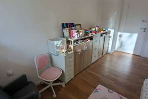 Voll möblierte 4-Zimmer-Wohnung mit Balkon in Bogenhausen – Die vollständige Adresse der Immobilie erhältst du vom Anbieter., 81927 Johanneskirchen, München – Vorschaubild 9
