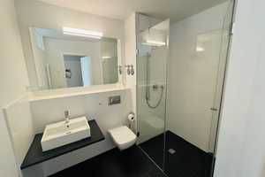 Lichtdurchflutete 1,5-Zimmer-Wohnung in ruhiger Lage! - mit EBK! – Deutschmeisterstraße 28, 10367 Berlin – Vorschaubild 3
