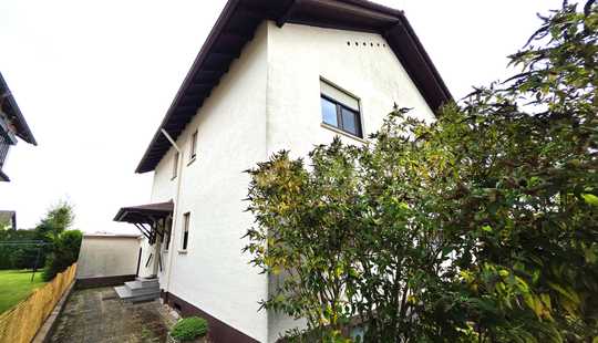 Bild von Gut gebraucht, endlich Platz für alle-Zweifamilienhaus in Urberach,