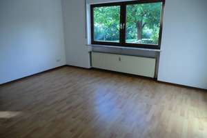 2 ZKB in ruhiger Stadtrandhöhenlage Trier-Ruwer – Die vollständige Adresse der Immobilie erhältst du vom Anbieter., 54292 Ruwer/Eitelsbach, Trier – Vorschaubild 3