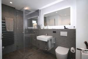 BUCHBERGER Immobilien „Provisionsfrei“ 4 Zimmer-Maisonette-Wohnung mit 2 Bäder, Terrasse und Garten – Die vollständige Adresse der Immobilie erhältst du vom Anbieter., 81827 Waldtrudering, München – Vorschaubild 14