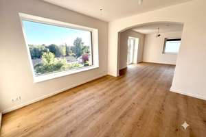 Erstbezug Möhringen: Stilvolle 3,5-Zi.-Etagenwohnung mit Kamin, Balkon & Garten – Im Schießgärtle 17, 70567 Möhringen-Mitte, Stuttgart – Vorschaubild 2