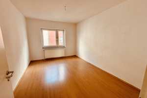 Attraktive 2-Zimmer-Wohnung mit Einbauküche in Wuppertal – Albertstraße 88, 42289 Wuppertal – Vorschaubild 4