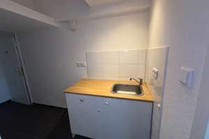 Kompaktes und helles Apartment in urbaner Lage – 40213 Altstadt, Düsseldorf – Vorschaubild 3